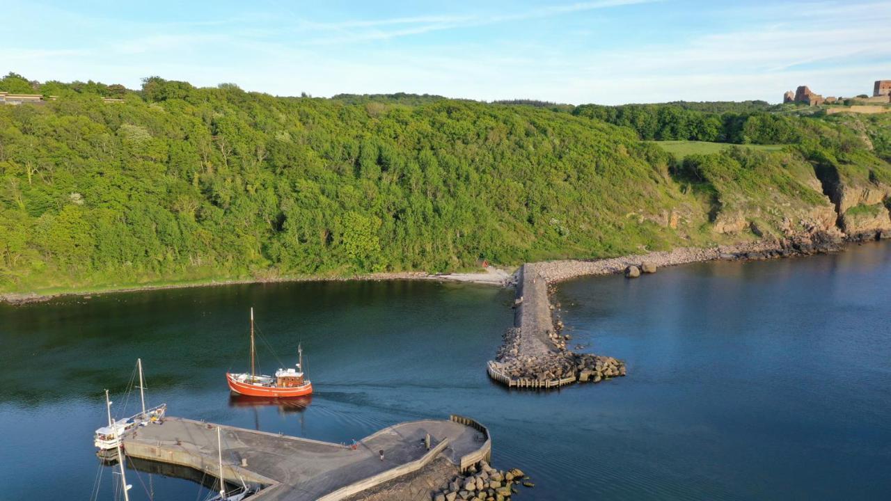 Varra Water - Unique Boat Accomodation - Bornholm Nexo Exterior photo